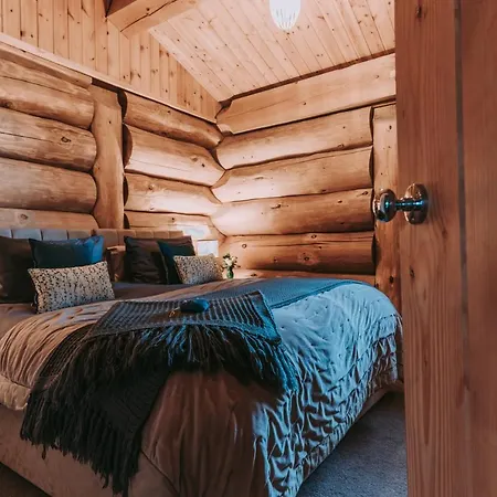 빌라 Guardswood The Woodsman Cabin