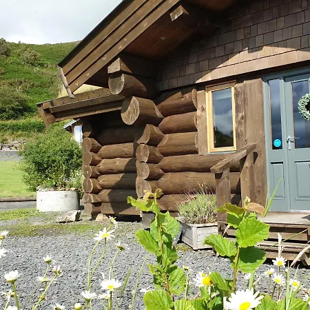 Guardswood The Woodsman Cabin Villa *