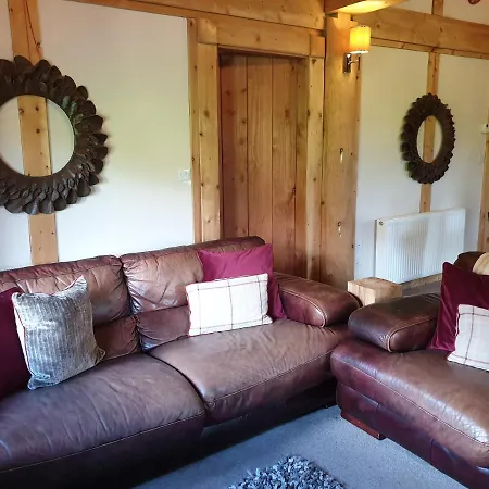 Guardswood The Woodsman Cabin * Ulverston